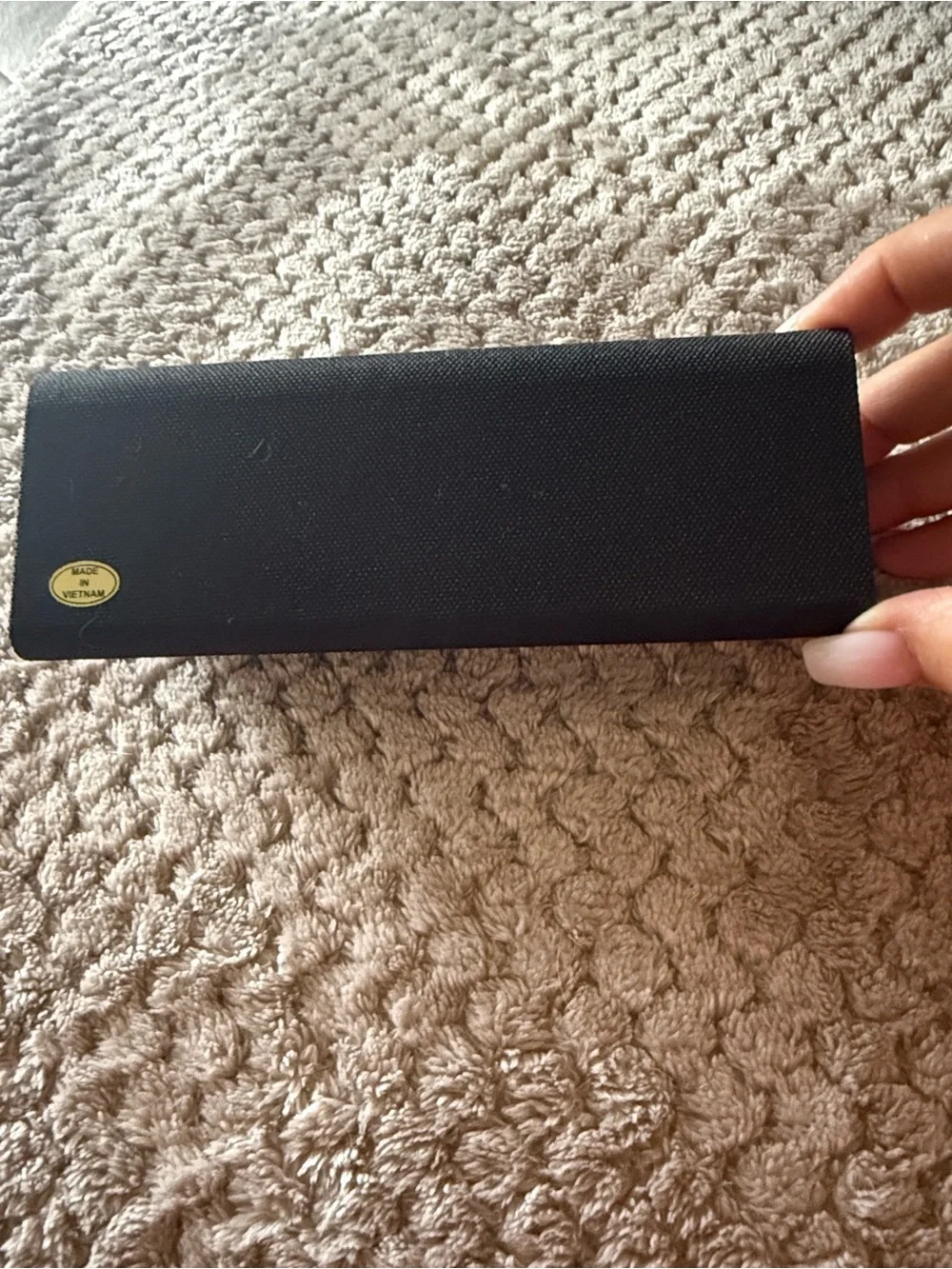 Kirkland Signature Glasses Folds to Flat Travel Case!